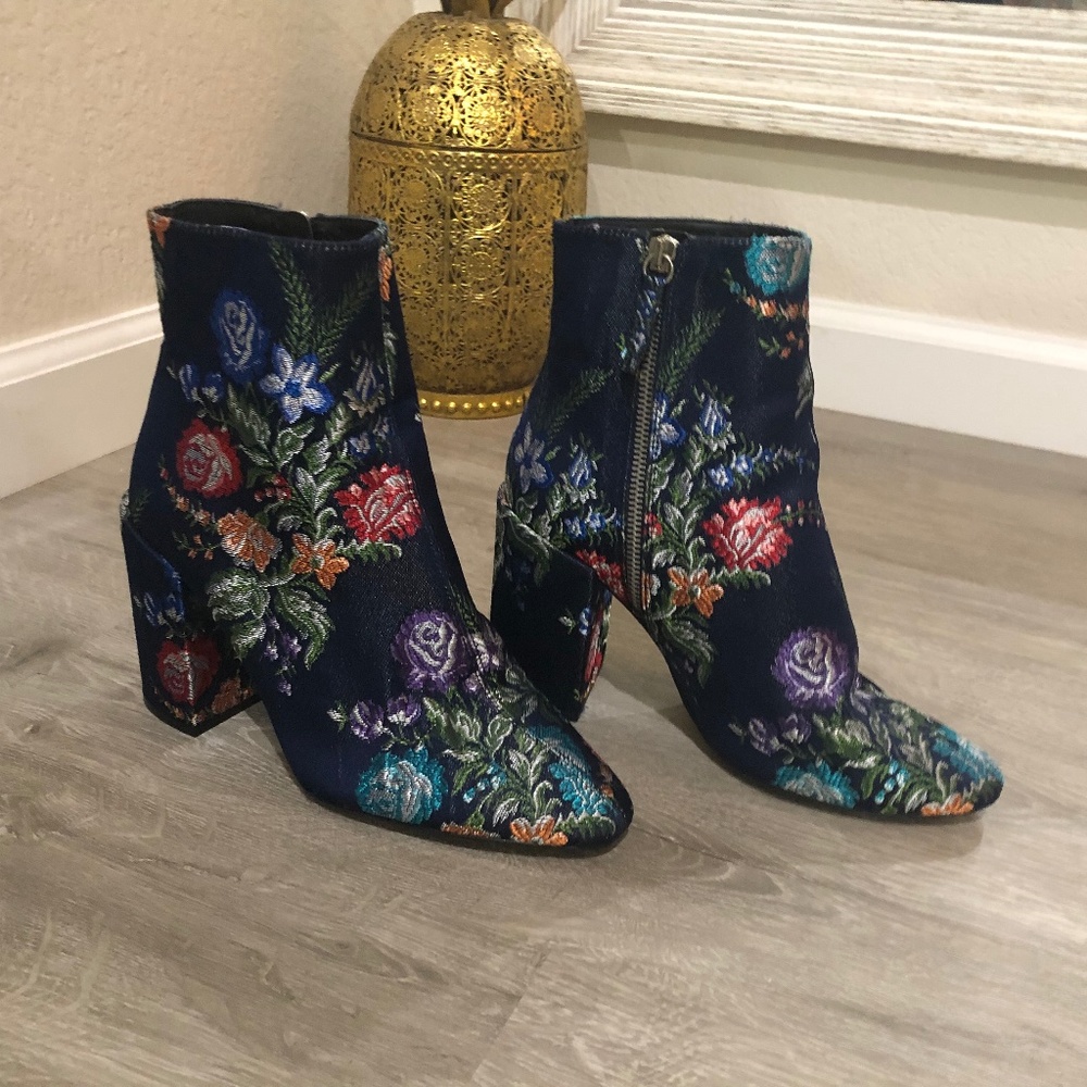 Zara boots